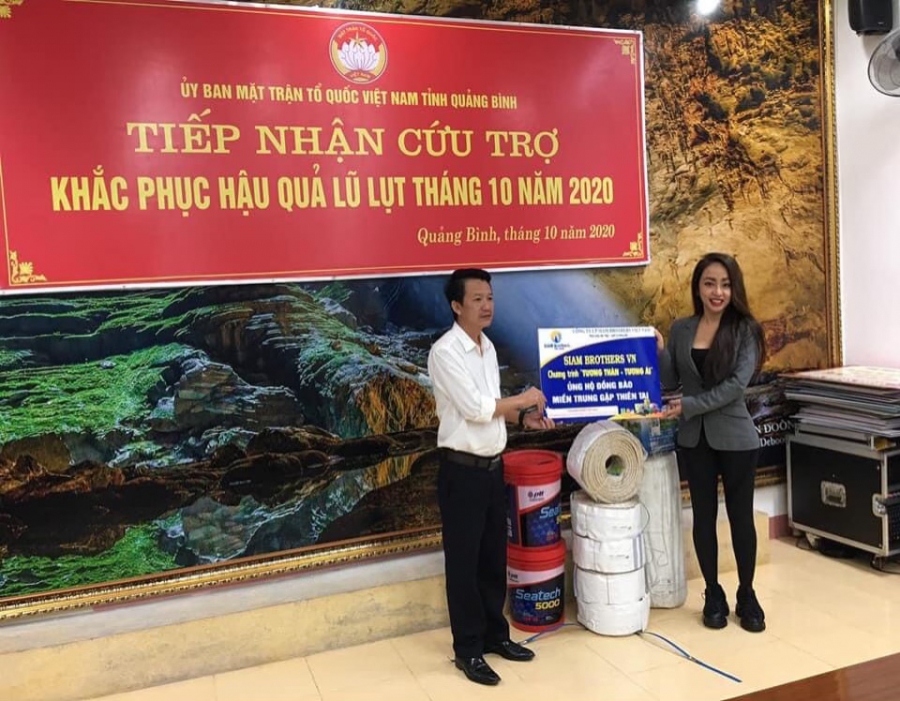 Tập thể các cán bộ CNV & Hệ thống đại lý khách hàng Siam Brothers Việt Nam chung tay cứu trợ Đồng Bào Miền Trung khắc phục sau bão lũ